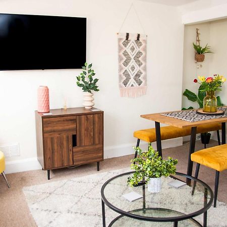 Beautiful Character 3 Bed City Centre Apartment Bath Exterior photo